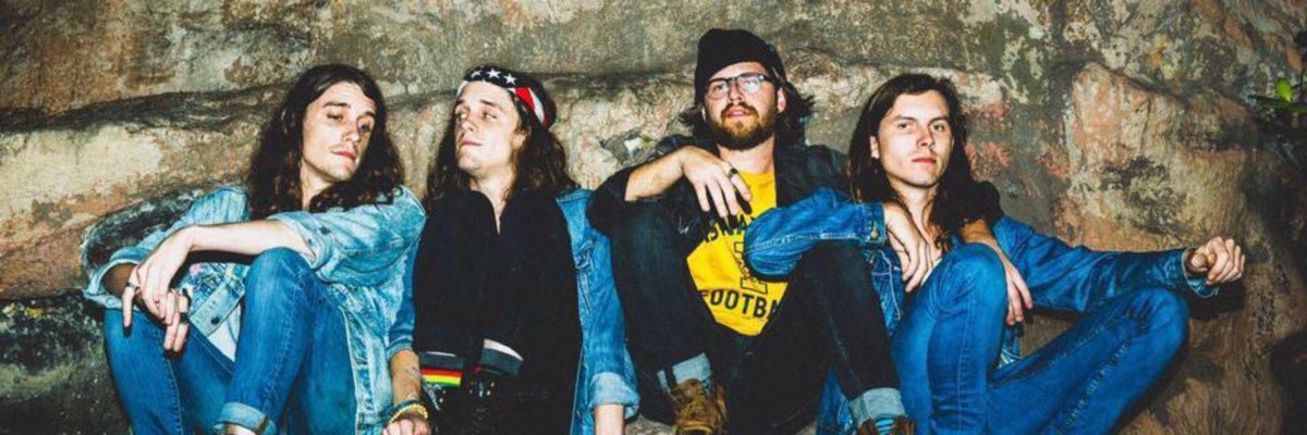 TONIGHT!
Wednesday, 10/10!
 <a href="/theweeks/">The Weeks</a>   
w/ <a href="/mantaraaays/">Manta Rays</a> and The Brothers Moore
Get tickets here: ow.ly/CJv830m4oLJ