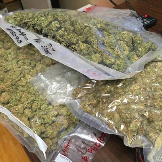 PascalRoland8's tweet image. SUPER TOP  QUALITY MEDICAL MARIJUANA AVAILABLE FOR SHIPPING