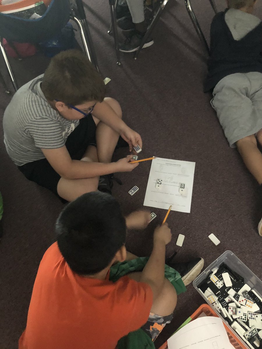 MES_MsCrenshaw's tweet image. Thanks @MWES_LeFrancois for letting us borrow your dominos to help practice comparing fractions with unlike denominators! #mathstations #partnermath #fractions