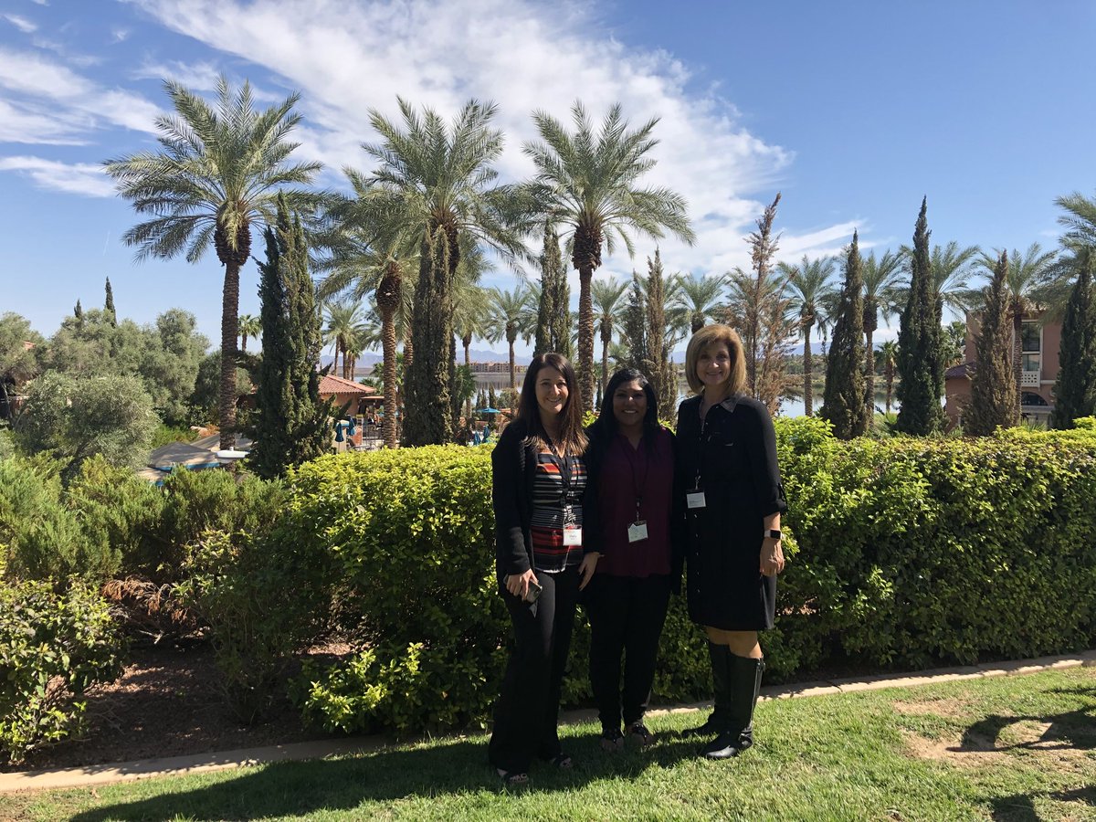 trishstoll's tweet photo. #TLCVegas18 Beautiful location to practice coaching strategies 👍🏼💕 https://t.co/twZrGHPny2