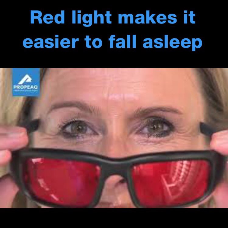 toineschoutens's tweet image. Red light makes it more easy to fall asleep according to a recent study from Amsterdam University #sleep #recovery