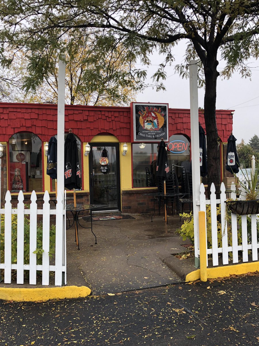 The #ATTMobileTeam is everywhere!!! Come get your tacos at #ElBamba restaurant and get yourself $200 off any iPhone and a FREE MEAL!! We are out here because #TacosAreOurThing <a href="/AristotleA5/">Aristotle Apostolopoulos</a> @BrianWest_NP <a href="/CarmenC1110/">Carmen Campbell</a> <a href="/fjdevereux/">Fred Devereux</a> @brianjshay <a href="/shawnglinski/">Shawn Glinski</a> <a href="/SamCoonMNP/">Sam Coon</a> <a href="/gigem96r/">Ray Aguirre</a>