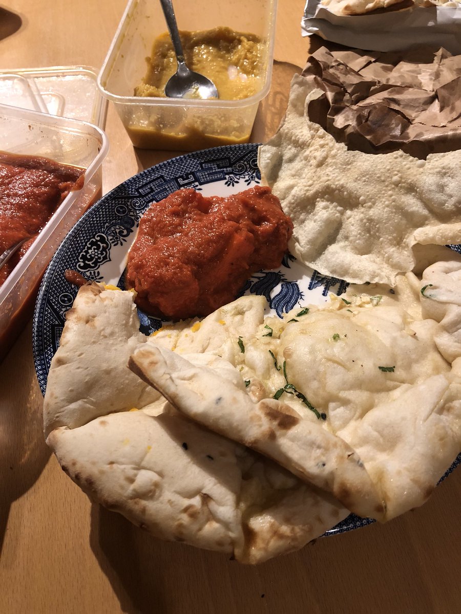 FishFingerFri's tweet photo. Thanks for the curry idea. Poppadom gamble paid off too. https://t.co/CVZejfFIMn