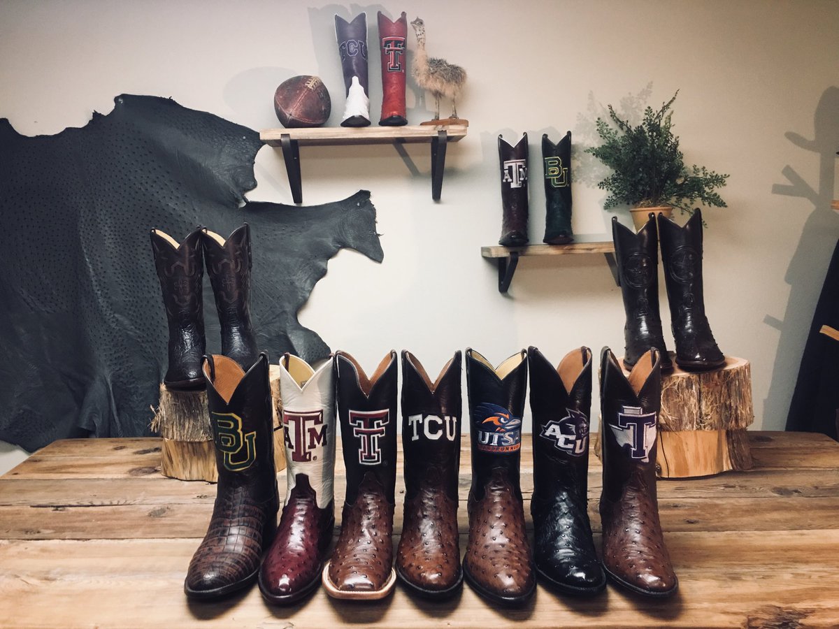 “ No greater time of the year than college football “ says Clint Kelly.