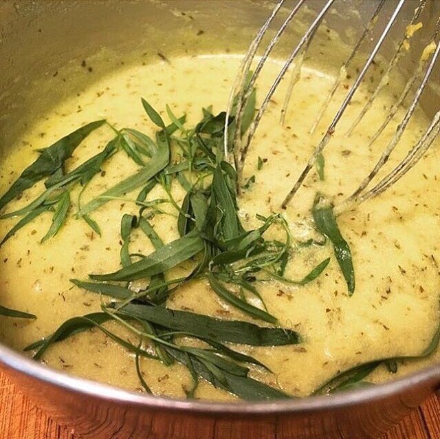 KitchenSprout's tweet photo. #WineWednesday #Toronto Run 🏃to .@dilisos located in @StLawrenceMkt #AlwaysFresh #LocallyRaised #NoAntibiotics #NoHormones #ShopLocal
#HomeChef #PanSearedStriloins #Tarragon #GrilledAsparagus #GrilledSpringOnion #RoastedRosemaryPotatoes #CheersFromToronto🍷🥩🍷🥩🍷🥩 https://t.co/H3RwHhQwpX