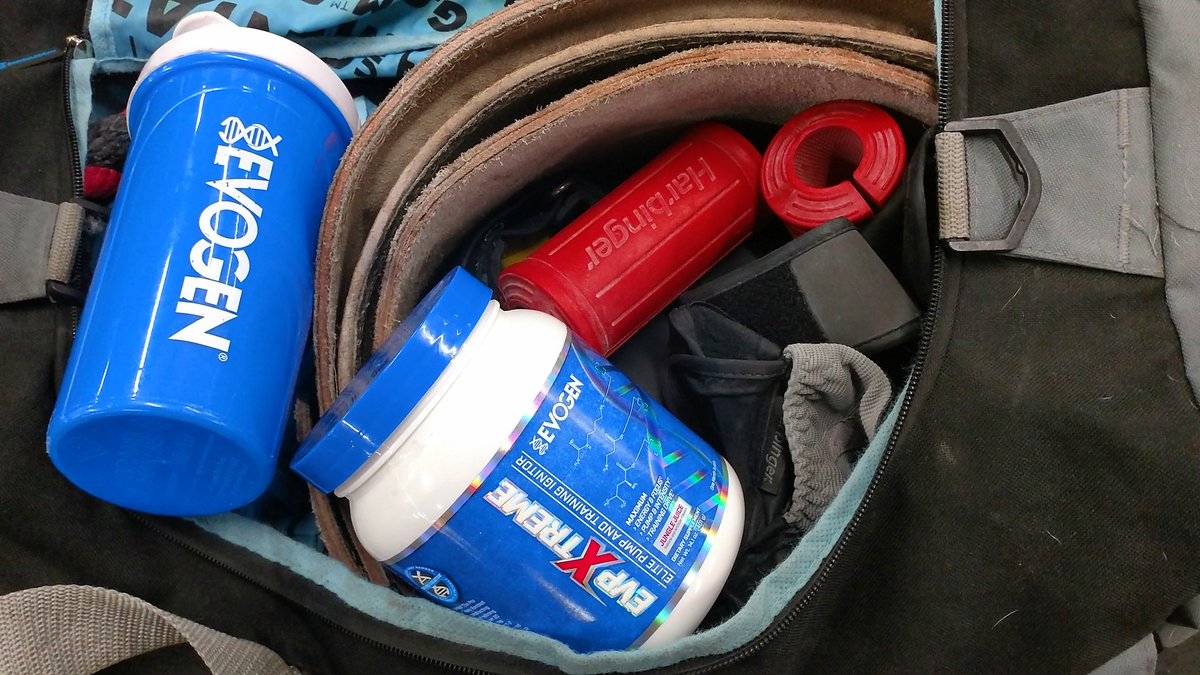 rollinsw0llen's tweet photo. My pick me up #Supplements @EvogenNutrition #shopnow 15% off w/code EVOGENELITE https://t.co/edzwkQPWqo #evogenelite #evogennutrition #jessejames #rollinsw0llen #tc1gel #actorslife #Supplements #collegestation #menshealth #evogen #teamevogen #RiseAbove
#LosAngeles #supplement https://t.co/E0Q9FqoUmN