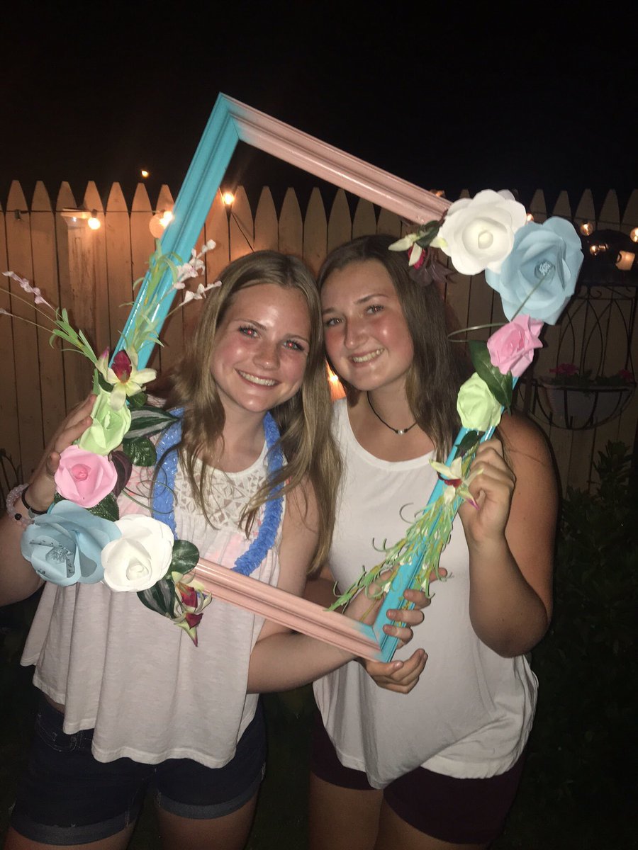 briannadepro's tweet photo. Happy 17th birthday to my bff 💙💙💙 thanks for all the crazy memories and all the laughs 💙🤪 life would be boring without you in it 😚 have the best day evaaa you deserve it 💙 ily ily !! 💙😘 #thotsquad #sexy6 #mirrorpics #bfapplications #easyacess #teatime ☕️ https://t.co/DKWjU52gqy