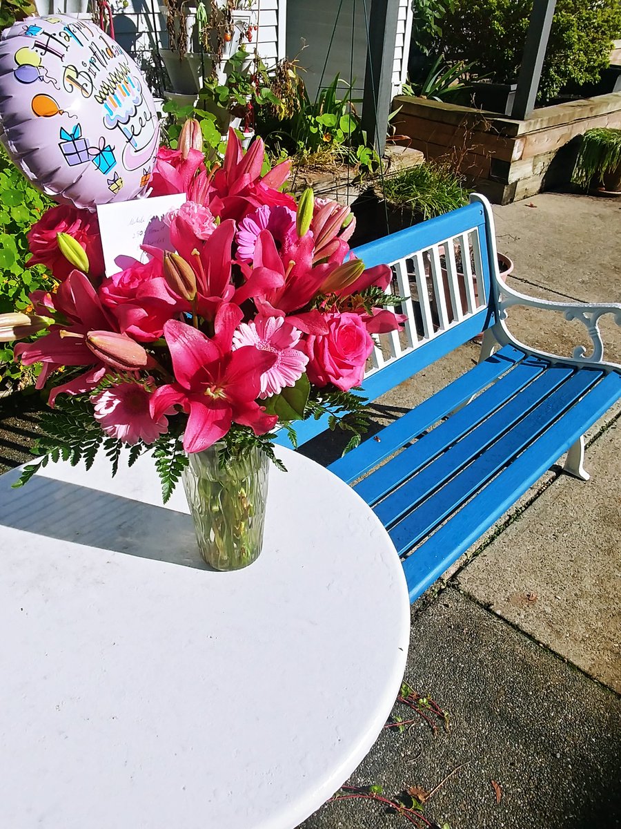 Aria Florist (AriaFloristYVR) Twitter