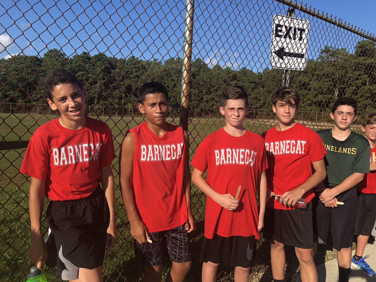 TWO wins for the boys’ Cross Country team today! Go bulldogs 🐾👟🏃🏼