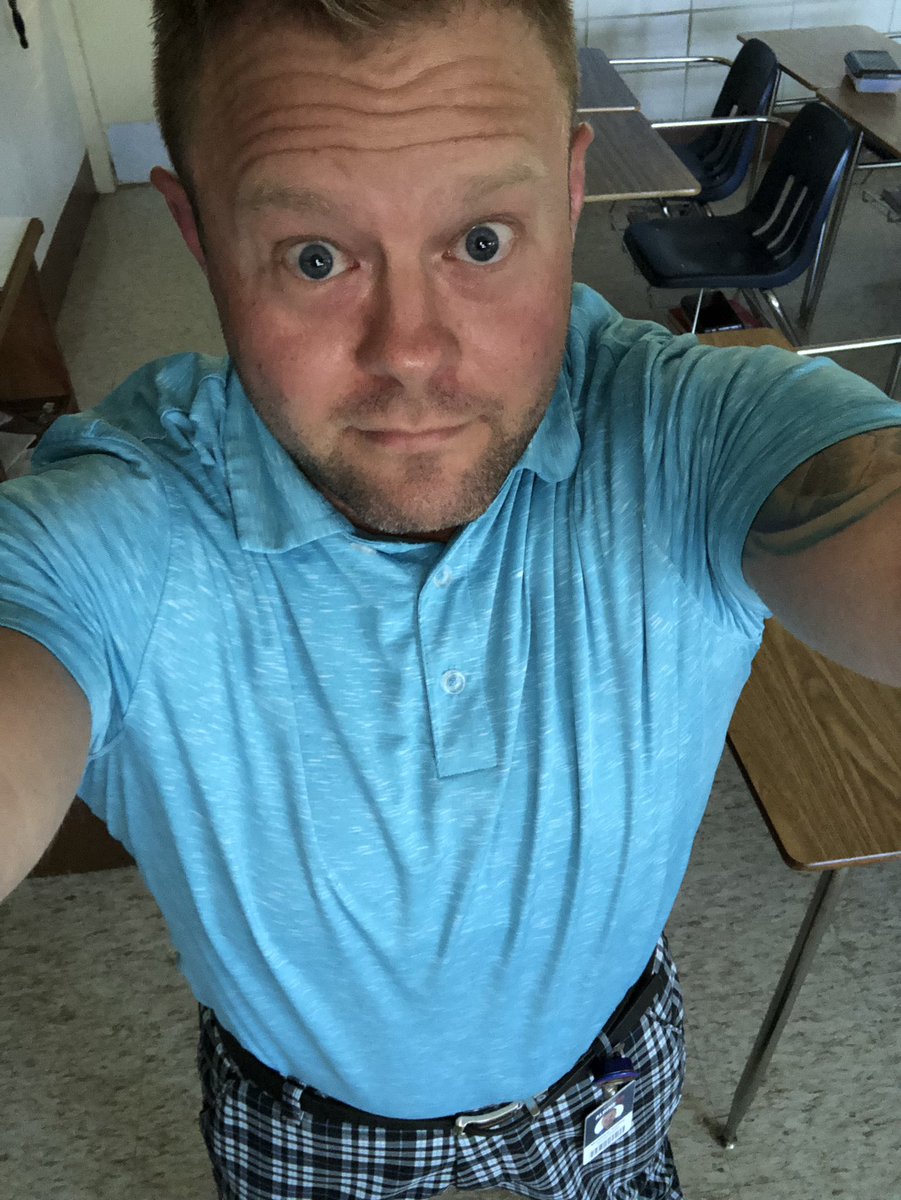 Shoegameteacher's tweet photo. Mr Kelley you wearing pajama pants with a belt?
Mr Kelley you fought my abuela’s couch a won the fabric?
Mr Kelley you look like a picnic table!
Yeah well y’all picked the wrong day to get at my pants! (yes I wore puma golf pants and Air Jordans!) #parentTeacherNight https://t.co/bqtbrMzPd5