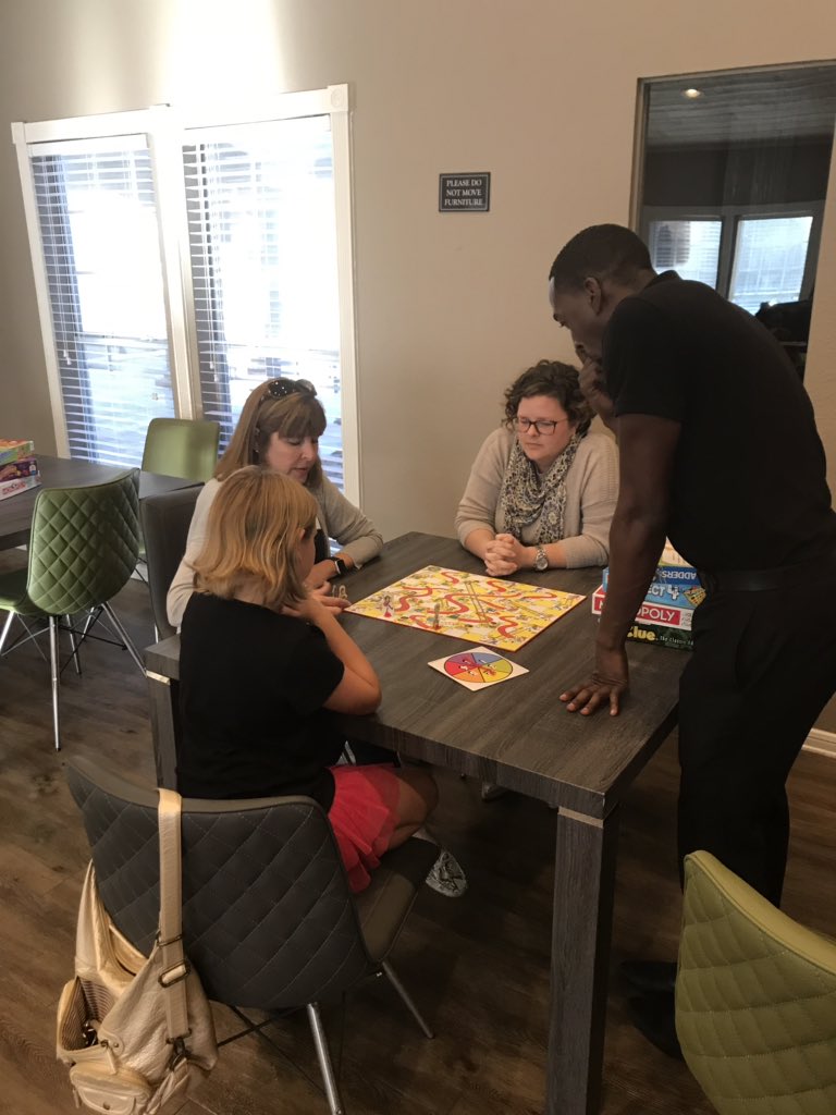 KristinGC23's tweet photo. Game night for some of our @PISD_Mitchell kiddos. @bobfarris2 is talking game strategy! #mitchellmeteors https://t.co/ydc1cTcYE3