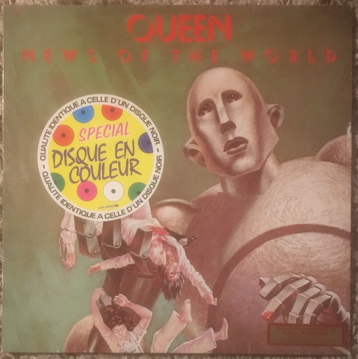 NoSauceAtAll's tweet photo. 284/ “News of the World”: France LP green vinyl. Stickered cover with the traditional red inner sleeve released on Pathe Marconi EMI (DC 3) record label. On my copy there is also an additional EMI import sticker. #Notw40 #Queen #FreddieMercury #BrianMay #JohnDeacon #RogerTaylor https://t.co/0YvCkHXOEx