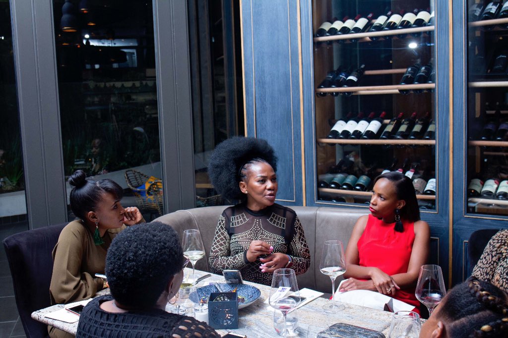 bloominsideout_'s tweet photo. BICONNECT GP #OpenDinner #BIOGP
.
Leveraging connection, expertise, resources to advance women!
.
The Future is Female
The Future is Africa
The Future is Now https://t.co/ypFnuuYCmM