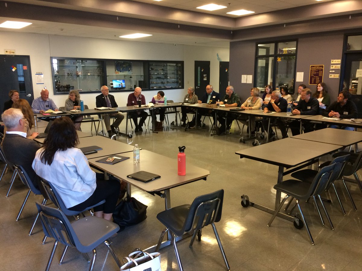 OregonSuccess's tweet image. Meeting with South Coast business leaders at Marshfield HS.