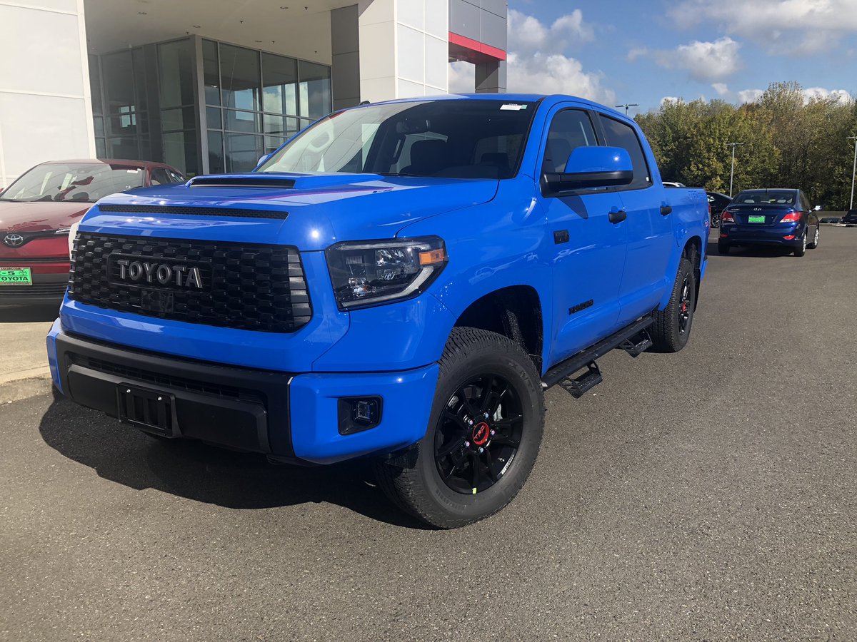 @TundraDude34 @Toyota @TMMTX @ToyotaRacing @LibertyToyota @FrankGTNY @GermainToyota @lovingtoyota @Hoovertoyota @dragonfire20 It’s here! #trdpro #voodooblue