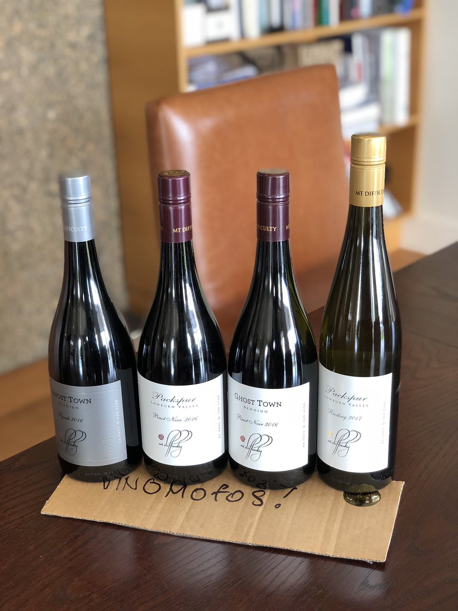 vinomofo tweet media