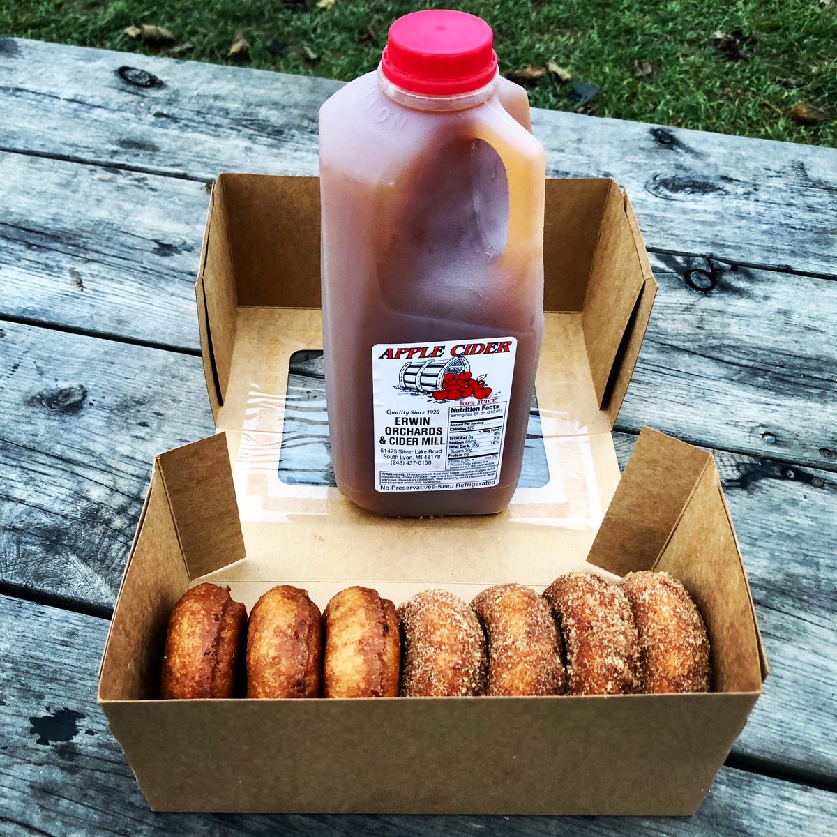 ashley_detroit's tweet image. CIDER MILL RANKINGS: Erwin Orchards - cider 7/10, donuts 8/10.
