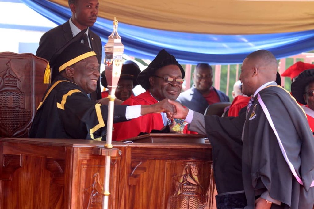 H⭕️N. JMW tweet media