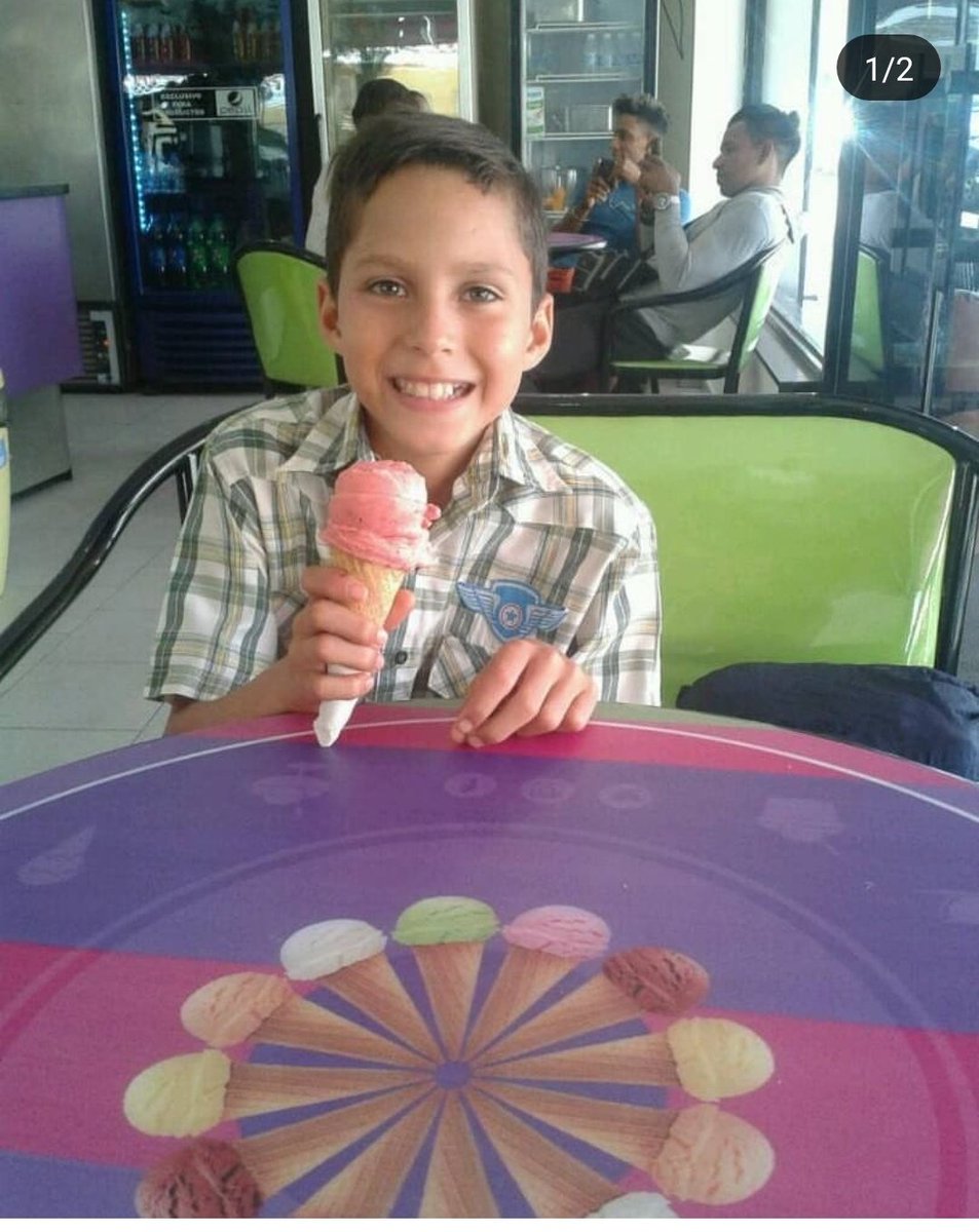 __jarc's tweet photo. Yo jamás he solicitado ayuda por este medio, pero este caso me tocó demasiado la fibra desde anoche. Se trata de un niño de 10 años que tuvo un accidente automovilístico y se encuentra en el hospital Razetti de Barcelona. Cualquier ayuda monetaria o un RT serian de gran ayuda. https://t.co/hTVy7j1kGw