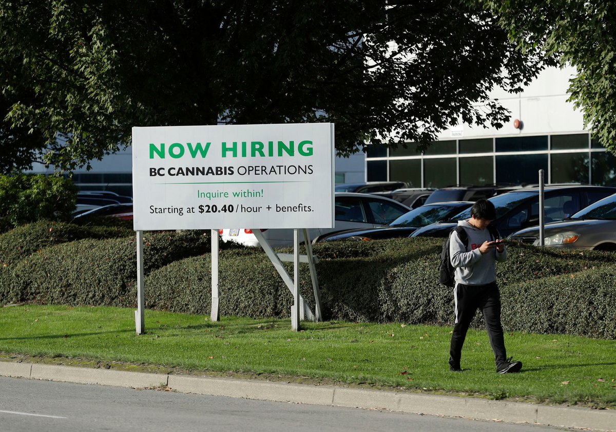 MJConsumers's tweet image. Canada Readies for Marijuana to Become Legal Nationwide buff.ly/2C8r6j5