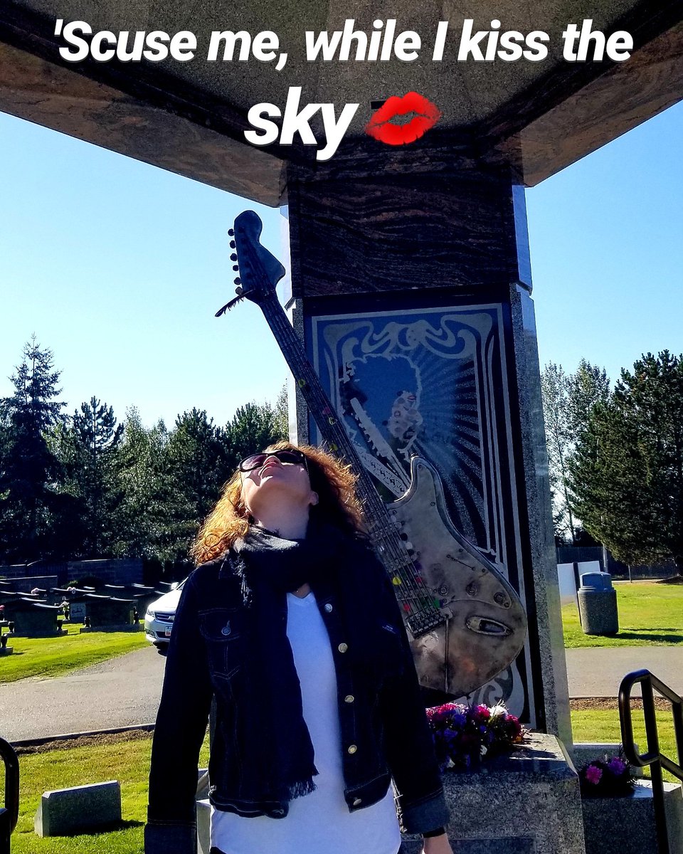 barrelassin's tweet photo. @JimiHendrix
.
.
.
#travel #vacation #beautifulplaces #seattle #washington #music #rocknroll #barrelassin #renton #jimijendrix #memorial #gravesite #barrelassin #lucy #RickyandLucy https://t.co/EVbdqYNuhr