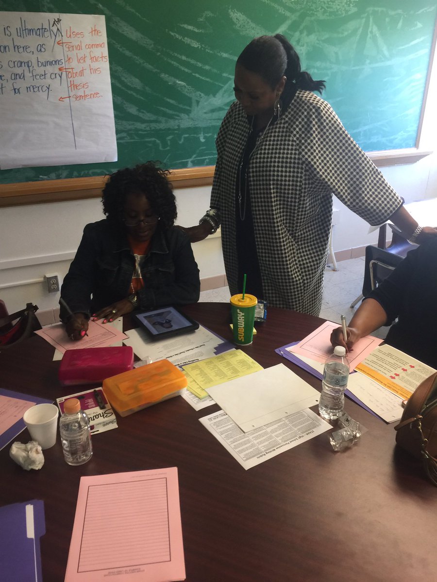 luisguillory4's tweet photo. Sharon Washington and mentor text https://t.co/Xj2jqKOS14