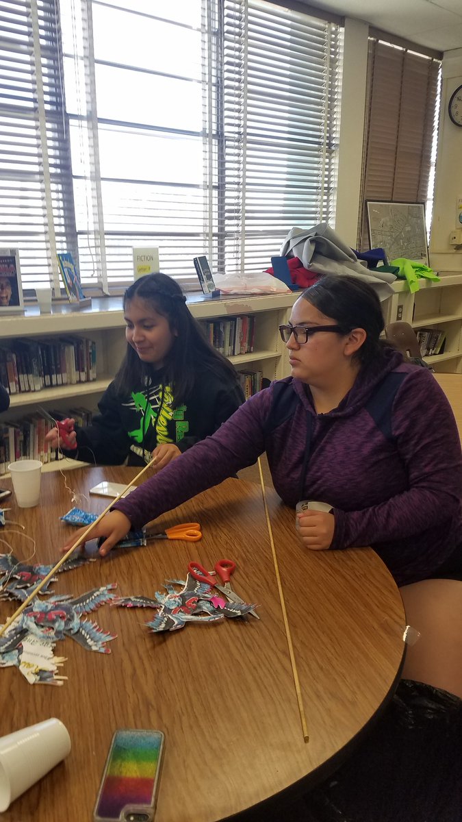 RossRebelsNJHS's tweet photo. Making float decorations for BHS homecoming parade. https://t.co/YQTQCL8zVa
