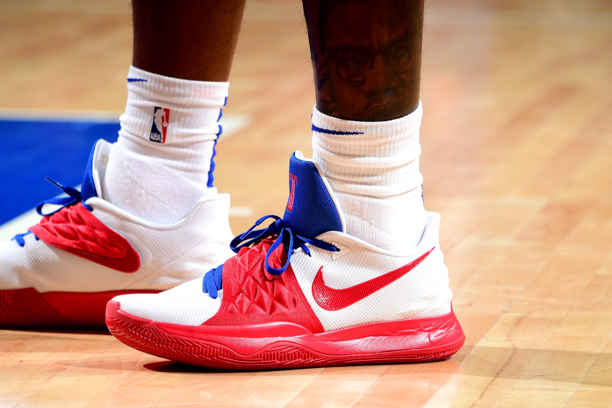 Nike id kyrie sales low