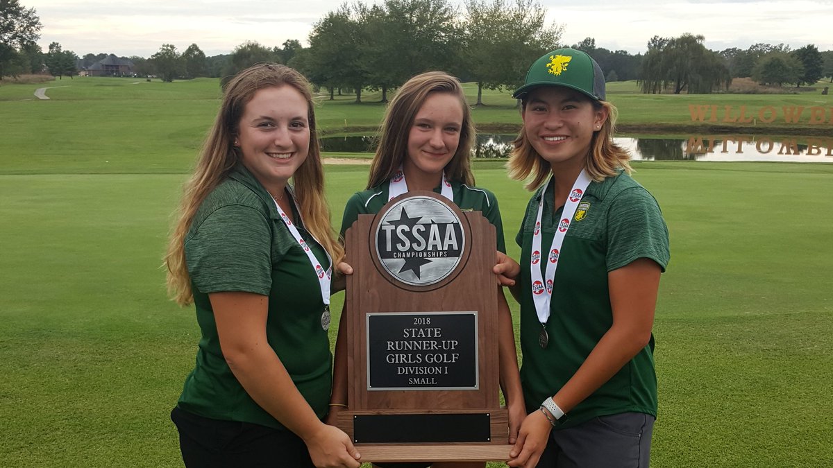 MarkWaxmonsky's tweet photo. Congrats to @LNSTEMAC girls golf team for their runner-up finish at @tssaa state championship. @LNSTEM_Golf https://t.co/L3wdp01QV0