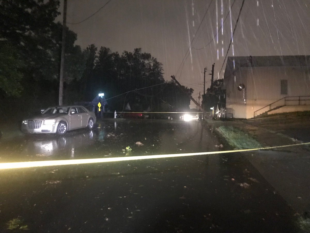 wsbtv's tweet photo. Heavy rains left this damage behind in Atlanta. This big tree was knocked down due to today's storm.

MINUTE-BY-MINUTE UPDATES: https://t.co/9ExORhB0sx #HurricaneMichael #StormWatchOn2 https://t.co/djvCyYuFGk