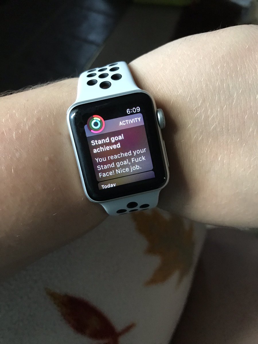 lizreeser73's tweet photo. My dad told Siri that my name is “Fuck face” as a joke one day, five years ago and apparently I never changed it back. 😐😂 https://t.co/MyoybihMDZ
