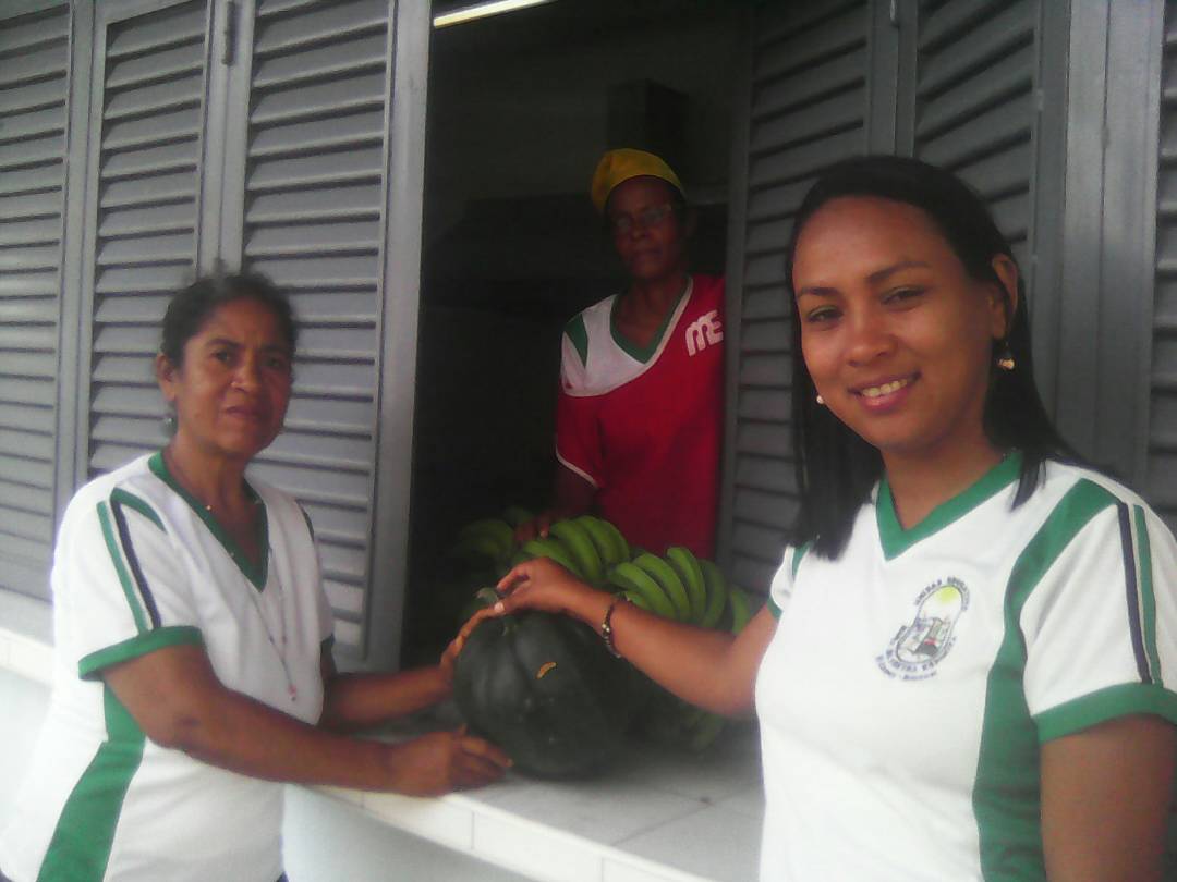 conucoyaracuy's tweet photo. Tributando al par en la/Ezequiel Castañeda municipio bruzual .comiendo sabroso y soberano @PTMSNACIONAL @RosangelaOrozco @anacri13 https://t.co/NbqywbV3r8