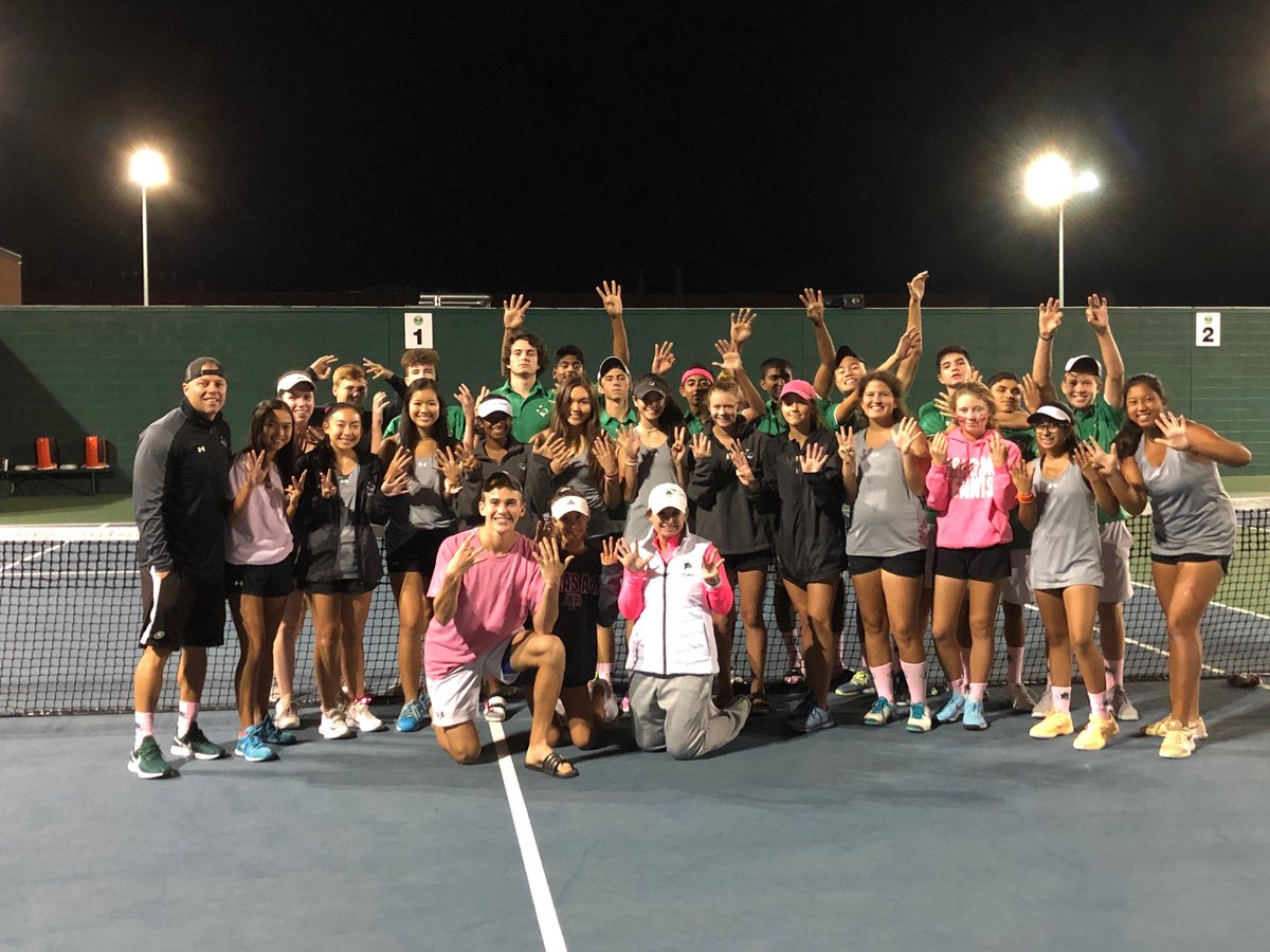 SLCTennis's tweet image. 💥DISTRICT CHAMPS💥

SLC 19, TC 0
Dragons sweep district 5-6A to make it 8 straight!  
#COMMITTED  #5togo