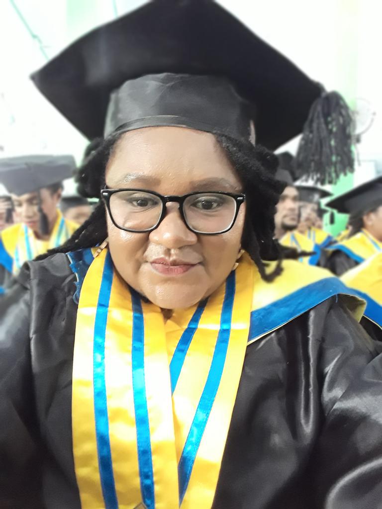 Jenno_REBUCKMER's tweet photo. Thankyou Lord
Sarjana Teknik
.
#ustj
#papua #sarjanateknik #architecture https://t.co/R8Pyofi3XN