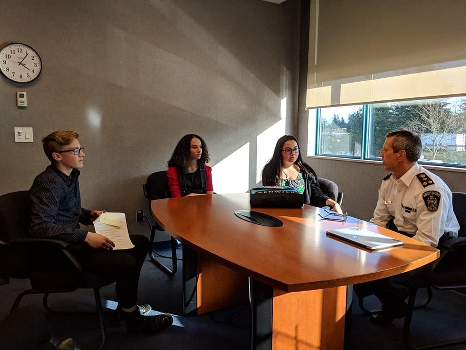 JoinAbbyPD's tweet photo. @ChiefSerr sits down with Grade 10 students from @AbbyPanther Senior today to chat about Policing as a Career... #AbbyPD Jr Police Academy next year...  @JIBCnews after graduation!! The future looks brilliant! #JoinAbbyPD https://t.co/O7Tt3xthqv