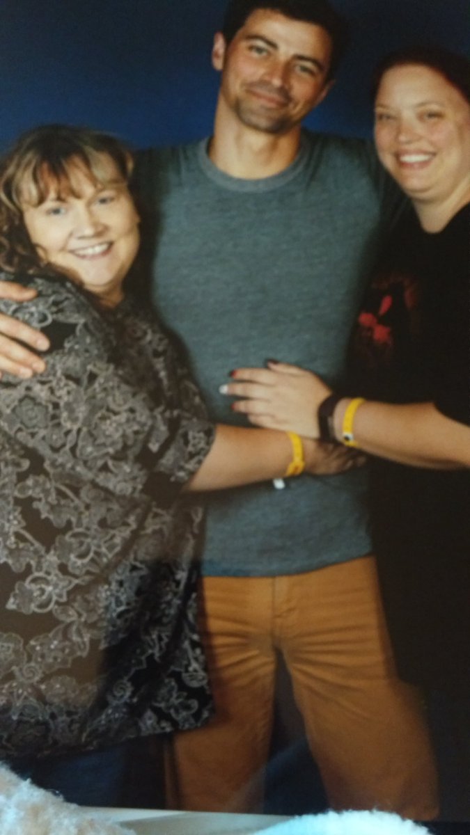 Stillsona's tweet photo. @mattcohen4real. Thanks for making my first ever meet and great a memorable one. https://t.co/HLRqXD9mRt