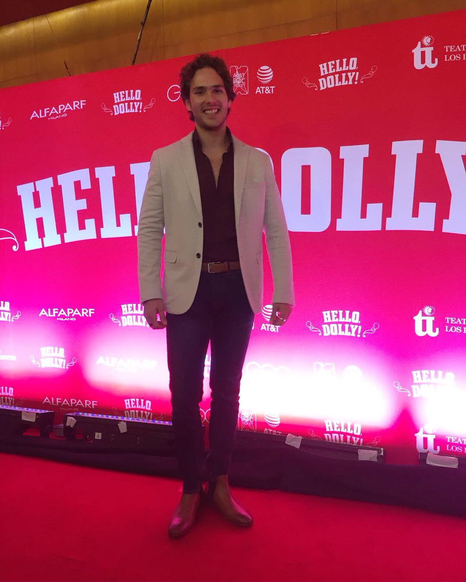 MafaeAM's tweet photo. @CarlosFonsecaOf, @PepeNavarrete y @Marc0le0n presentes en el estreno de @HelloDollyMex #TalentoMafae https://t.co/38sPgVai0o