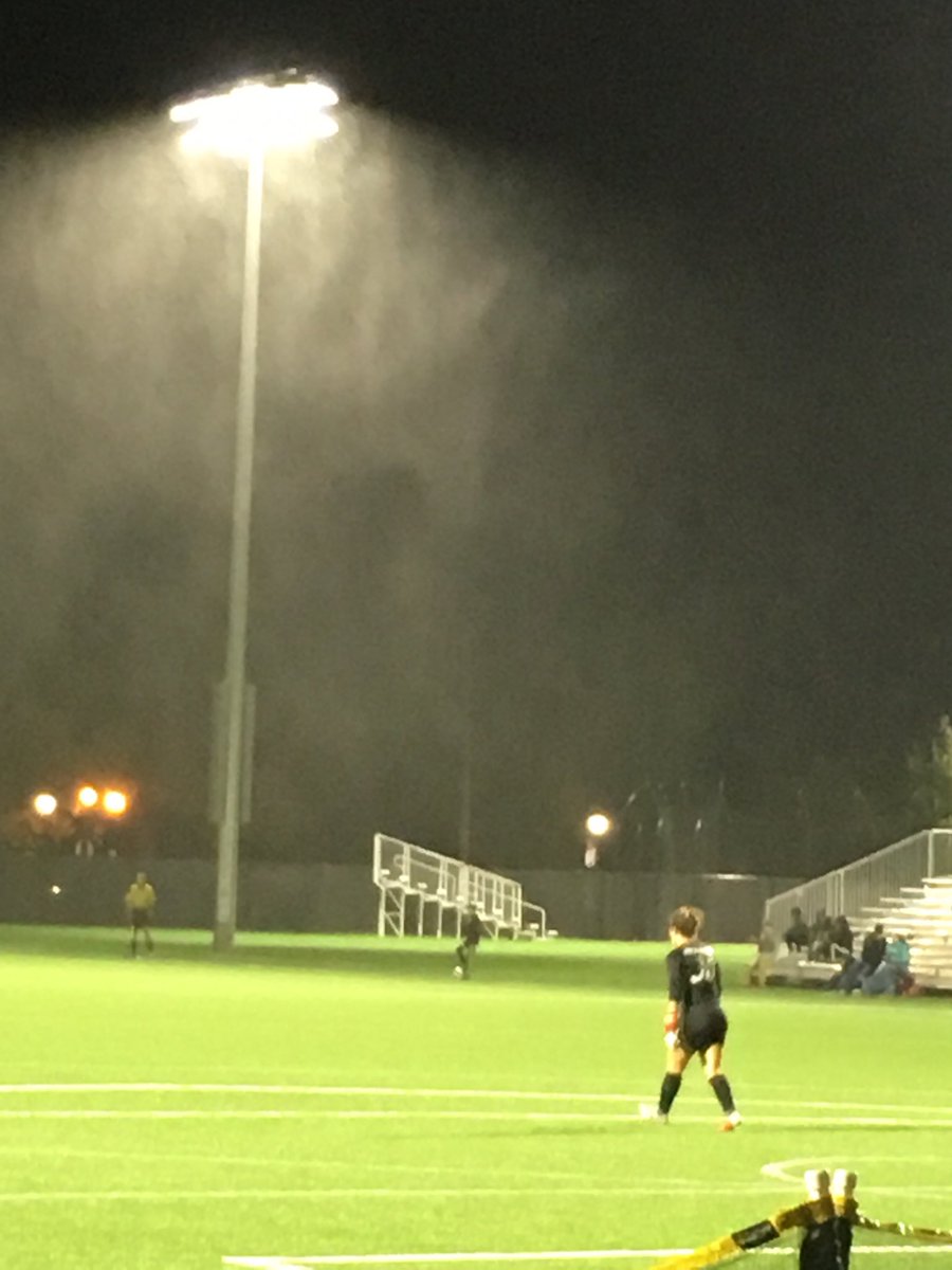 kimblum's tweet photo. The weather was a little rough but you couldn’t tell by the way the Eagles played tonight! 6-2 win over Platteville ⁦@UWL_Soccer⁩ https://t.co/uaNIm3go75