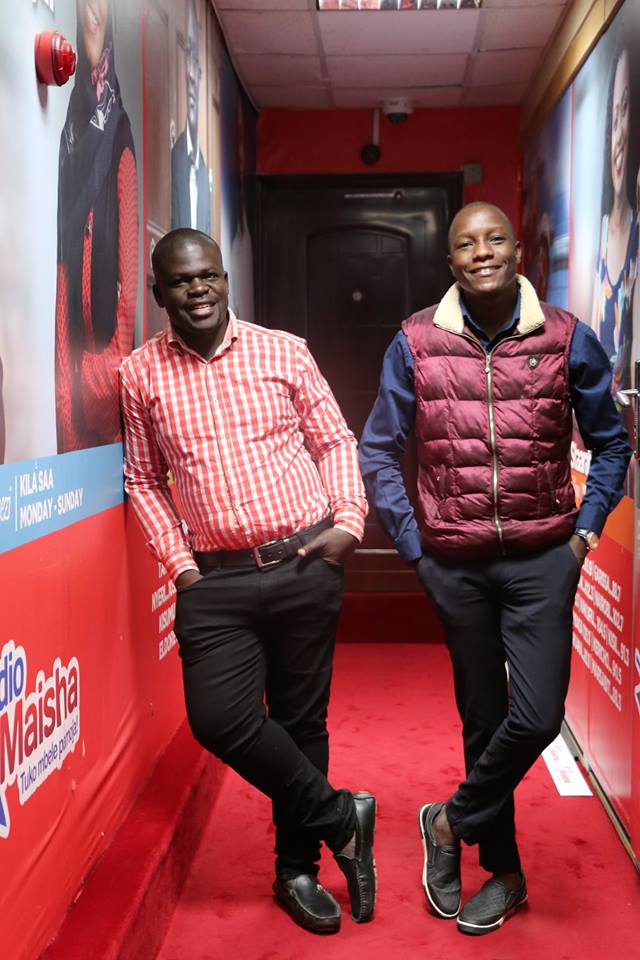 Good morning team Maisha Asubuhi, Karibu kwa show nambari moja nchini na <a href="/BillyMiya/">Billy Miya</a> na <a href="/mbarukmwalimu/">Mbaruk Mwalimu</a> #BillyNaMbaruk Unatupata ukiwa upande gani msikilizaji? <a href="/radiomaisha/">Radio Maisha</a>