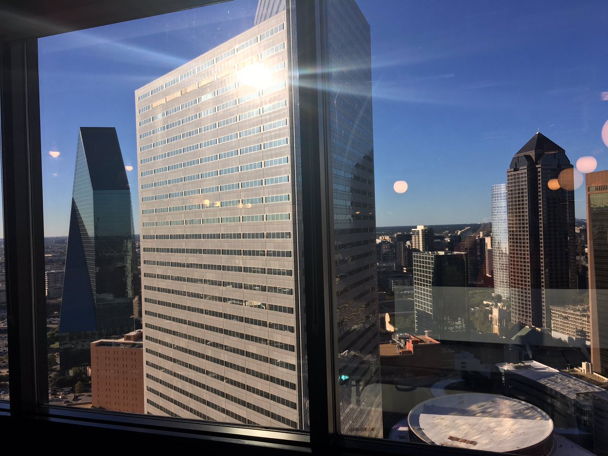 DahlbergJasmine's tweet photo. Went from Denver to Dallas. Enjoying the weather and looking forward to tomorrow’s meetings!
#BikeAround #jdome https://t.co/gqQIllAvkJ