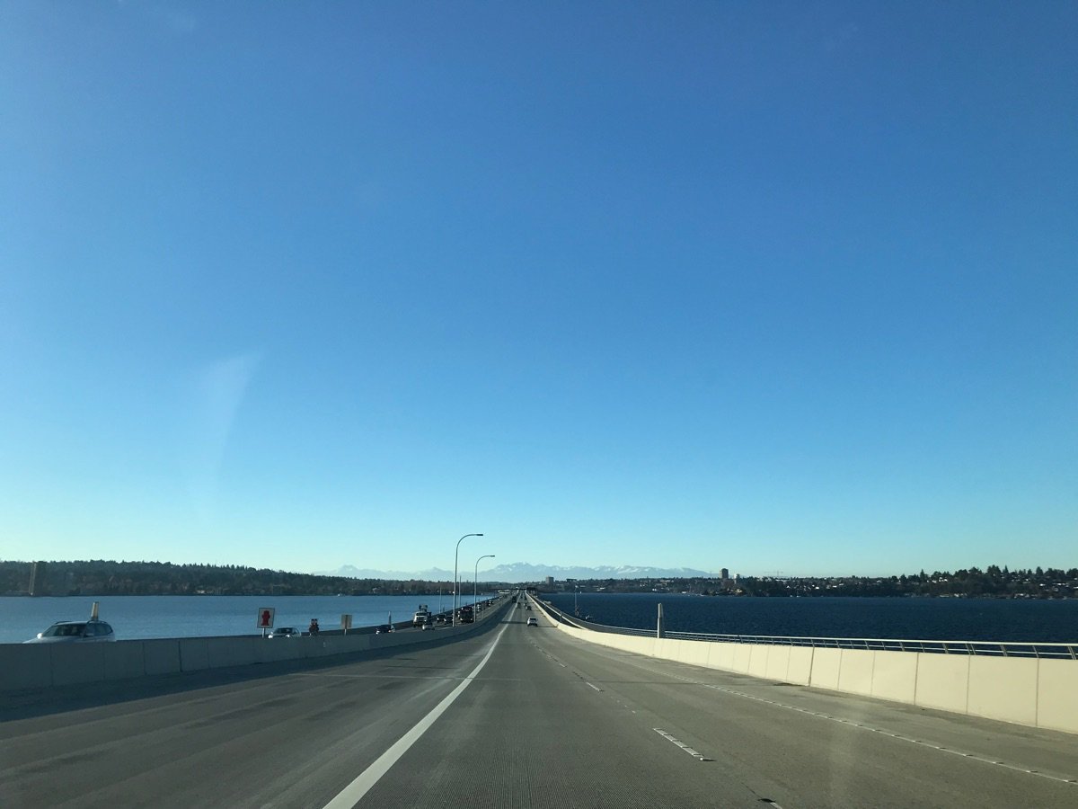pbarn2000's tweet photo. Thanks, Bridge!! That means I get free tolls today?? RT @520_bridge: Happy Birthday @pbarn2000!!!! May blu skies be ahead 4 You!! https://t.co/JyOzdTvUpO