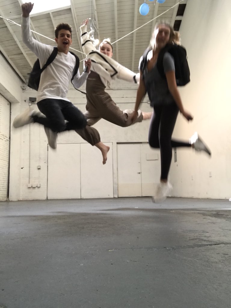 Ashlynn_Malia's tweet photo. Filmed a cool video today with these guys. #qualitypic https://t.co/sibPNICUre