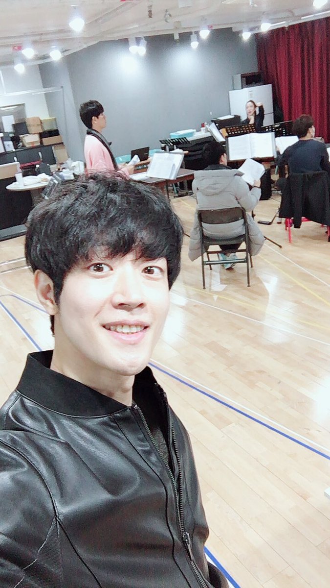 역시 생일엔 연습이죠!!!😄다들 행복한 하루 되세요🐶😍