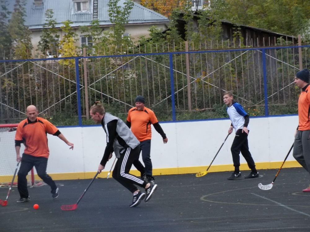 floorball37's tweet photo. В Гаврилово – Посадском муниципальном районе состоялся турнир по флорболу «Золотая осень»
▶️Подробнее:https://t.co/Txk9KOTchr

#РусскийМанчестер #Иваново #Приволжск #флорбол37 #нффр #ялюблюфлорбол #russiafloorball #флорбол https://t.co/1sJ7E3VDC1