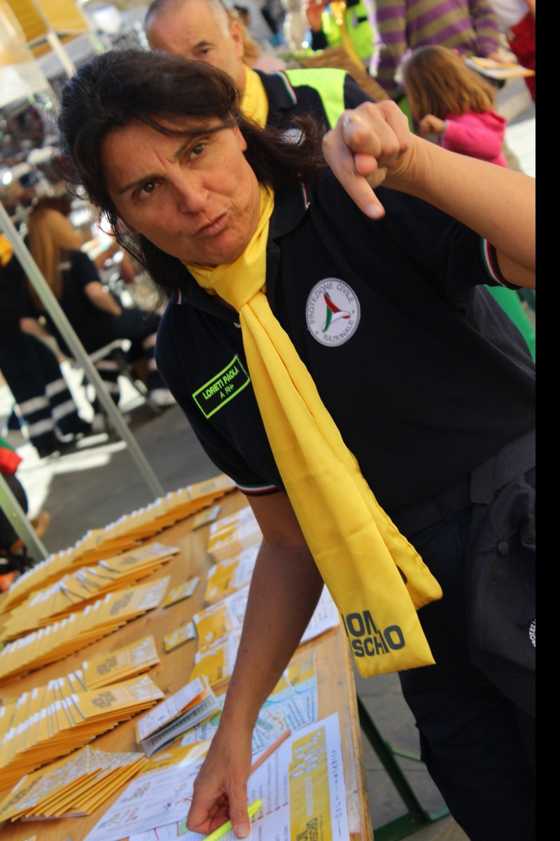 Sì, proprio te! 👉 Quanto ne sai di #terremoto, #maremoto, #alluvione?! 
Il 13 e 14 Ottobre ti aspettano in piazza i #Volontari di #protezionecivile per condividere con te cosa fare prima, durante e dopo un'emergenza. 
#iononrischio2018