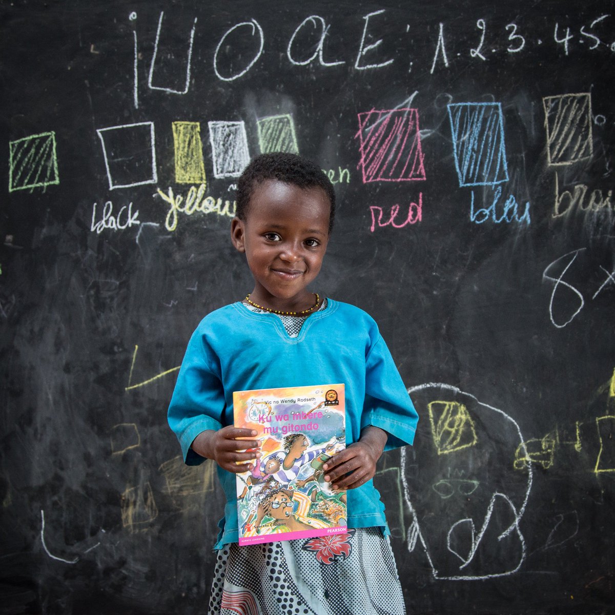 Mureke_Dusome's tweet photo. 👧🏿👧🏾Happy International Day of the Girl! @USAID Mureke Dusome works to encourage Rwandan girls to read and reach their full potential! 📚#InternationalDayoftheGirl #USAIDTransforms #Literacy https://t.co/3VLQIpTpTH