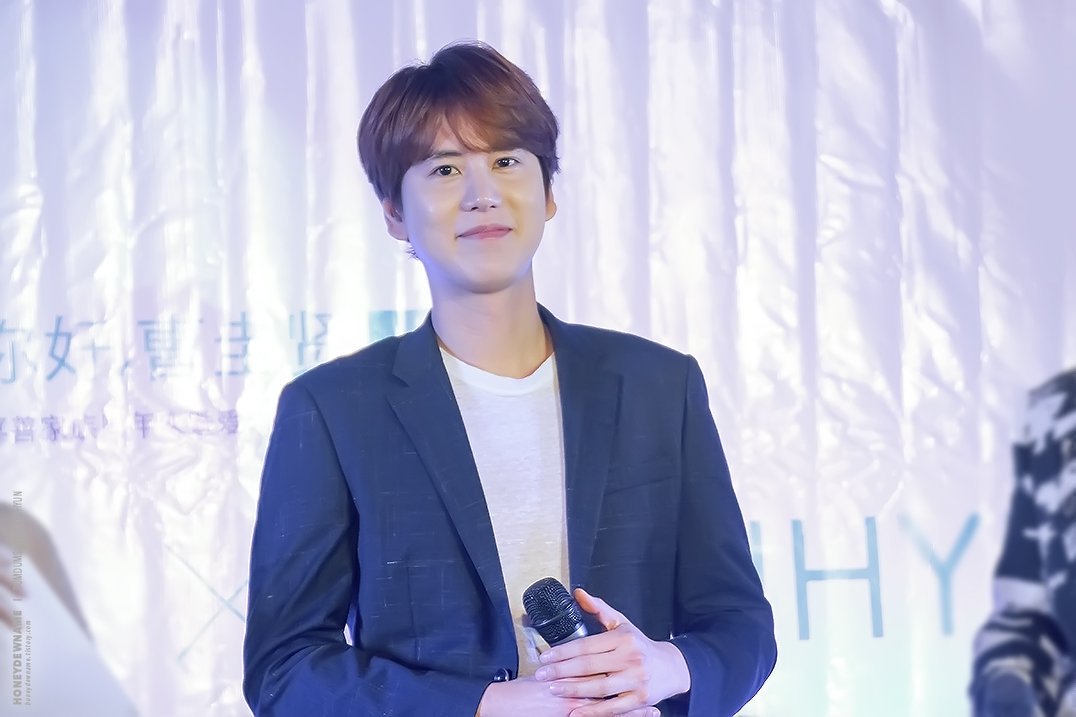 D-209  🌷
                 #규현아_사랑해 #WaitingForKyuhyun