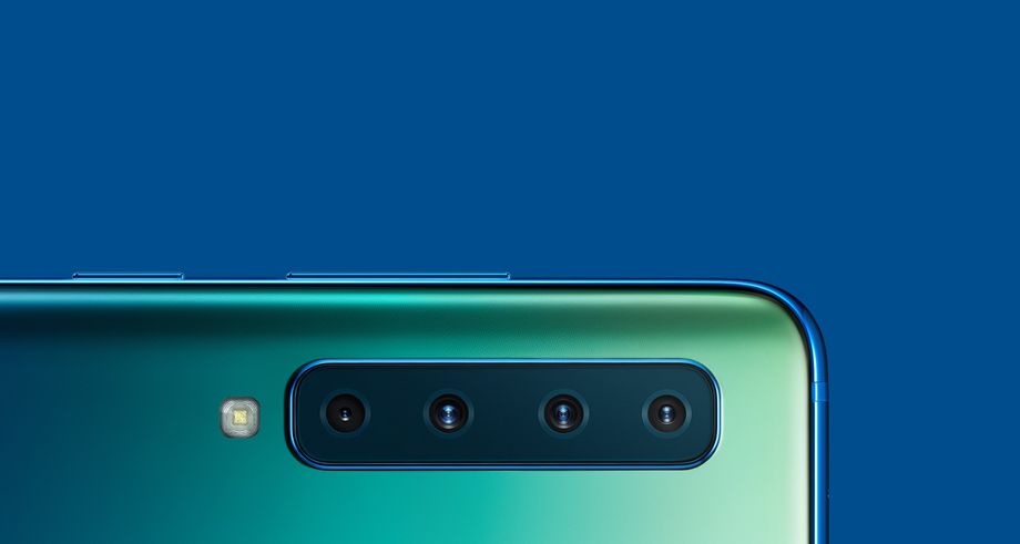 verge's tweet photo. Samsung hopes these four cameras will save its mid-range phone lineup
https://t.co/BnRWWY2vEX https://t.co/jDnDLbcJzn
