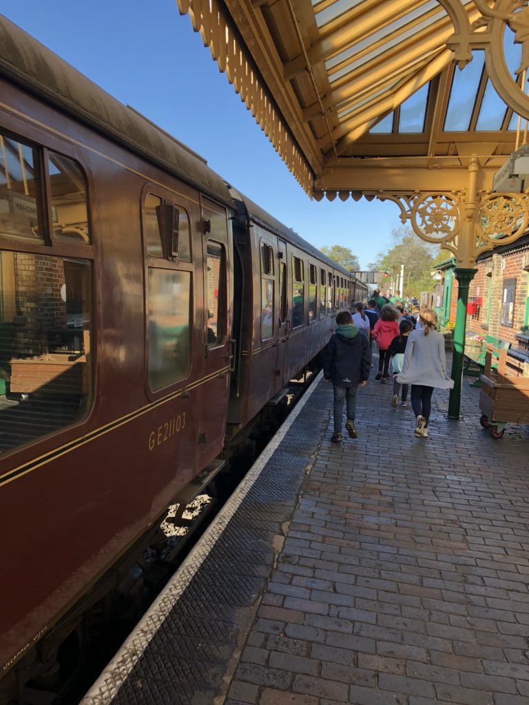 Year 5 are taking a trip on an amazing steam train #AllAboard #TimeMachine #HistoricalJourney