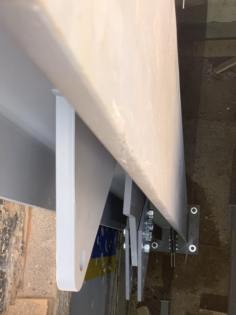 CharlotteACham1's tweet image. #Milestone first #Steelcolumn fixed in place at the @Stepnellltd #PercyGeeLeics by #Adstone #TheOnlyEayIsUp #LoveConstruction